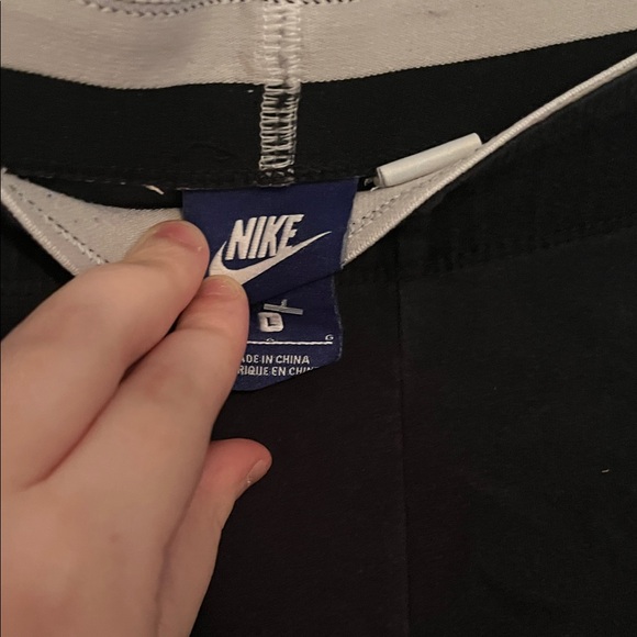 Nike Black Leggings with White and Blue Logo - Size L - Picture 3 of 6